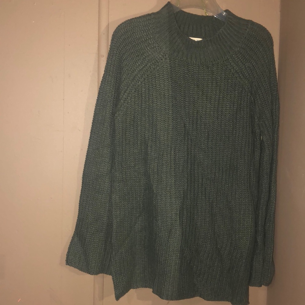 🐢Chunky forest green turtle neck sweater.🐢